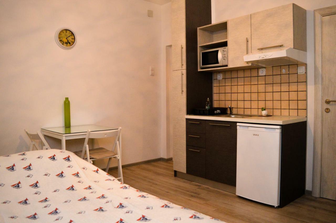 Studio Apartments Ilija โกตอร์ ภายนอก รูปภาพ