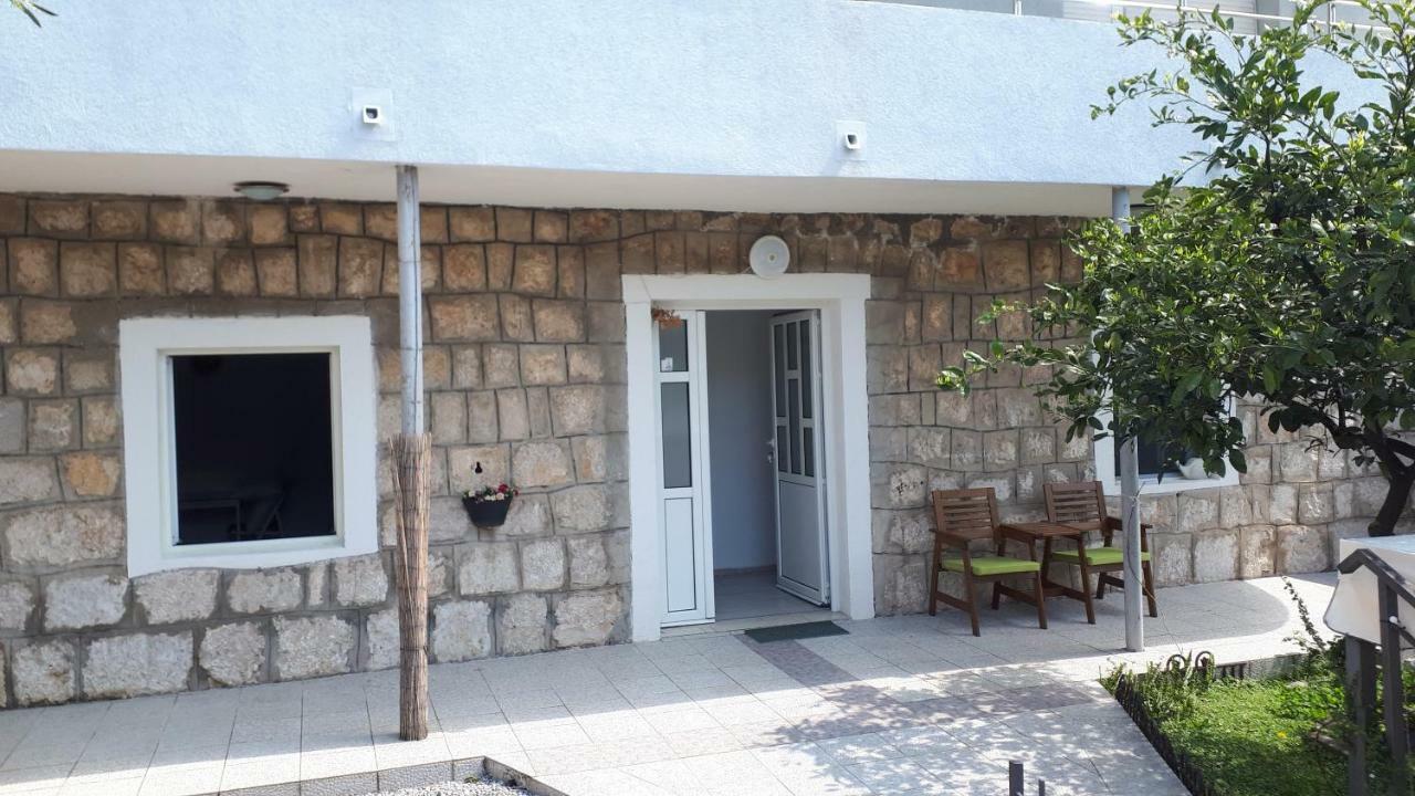 Studio Apartments Ilija โกตอร์ ภายนอก รูปภาพ