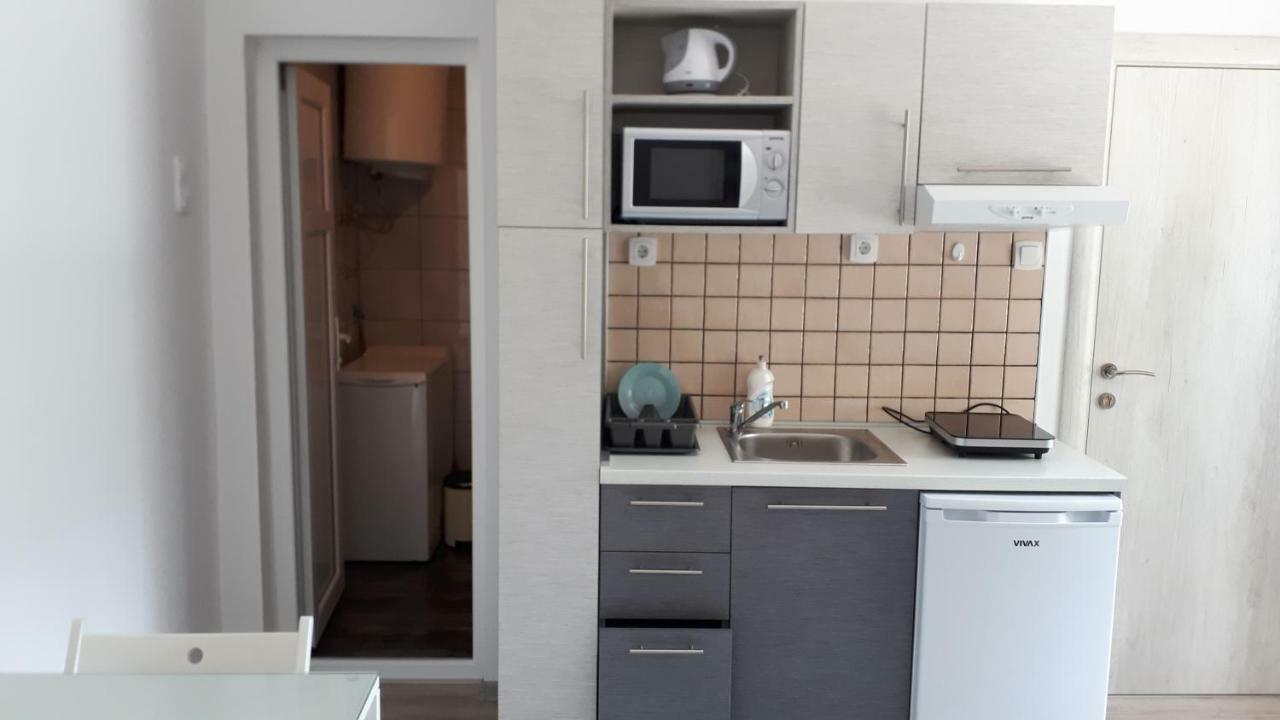 Studio Apartments Ilija โกตอร์ ภายนอก รูปภาพ