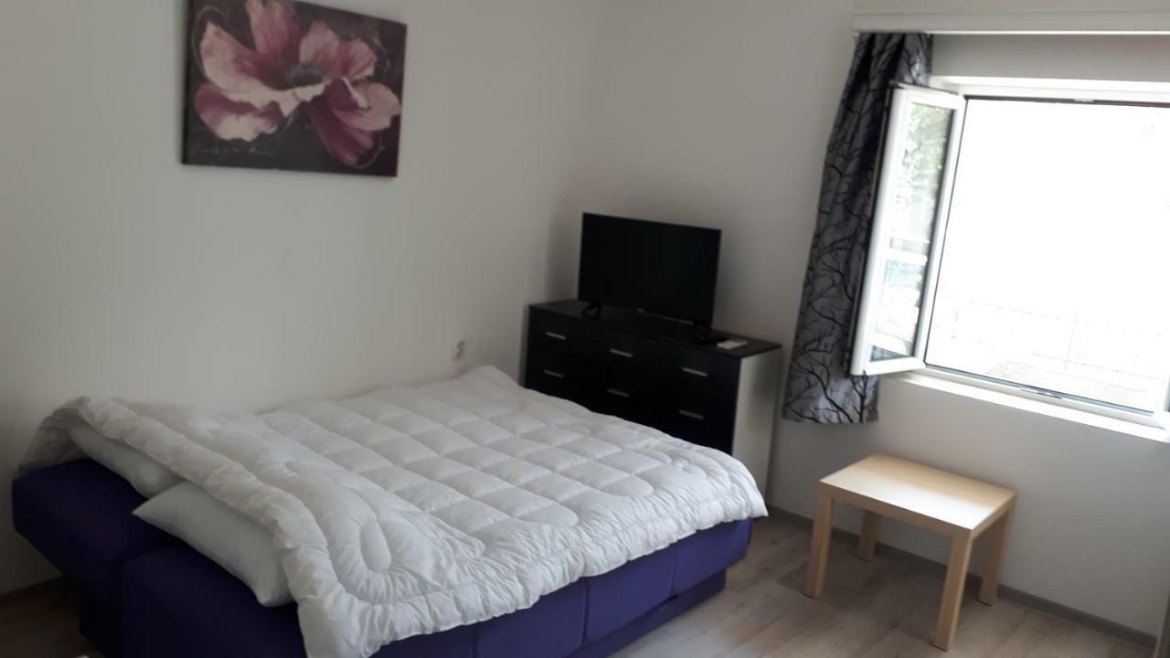 Studio Apartments Ilija โกตอร์ ภายนอก รูปภาพ