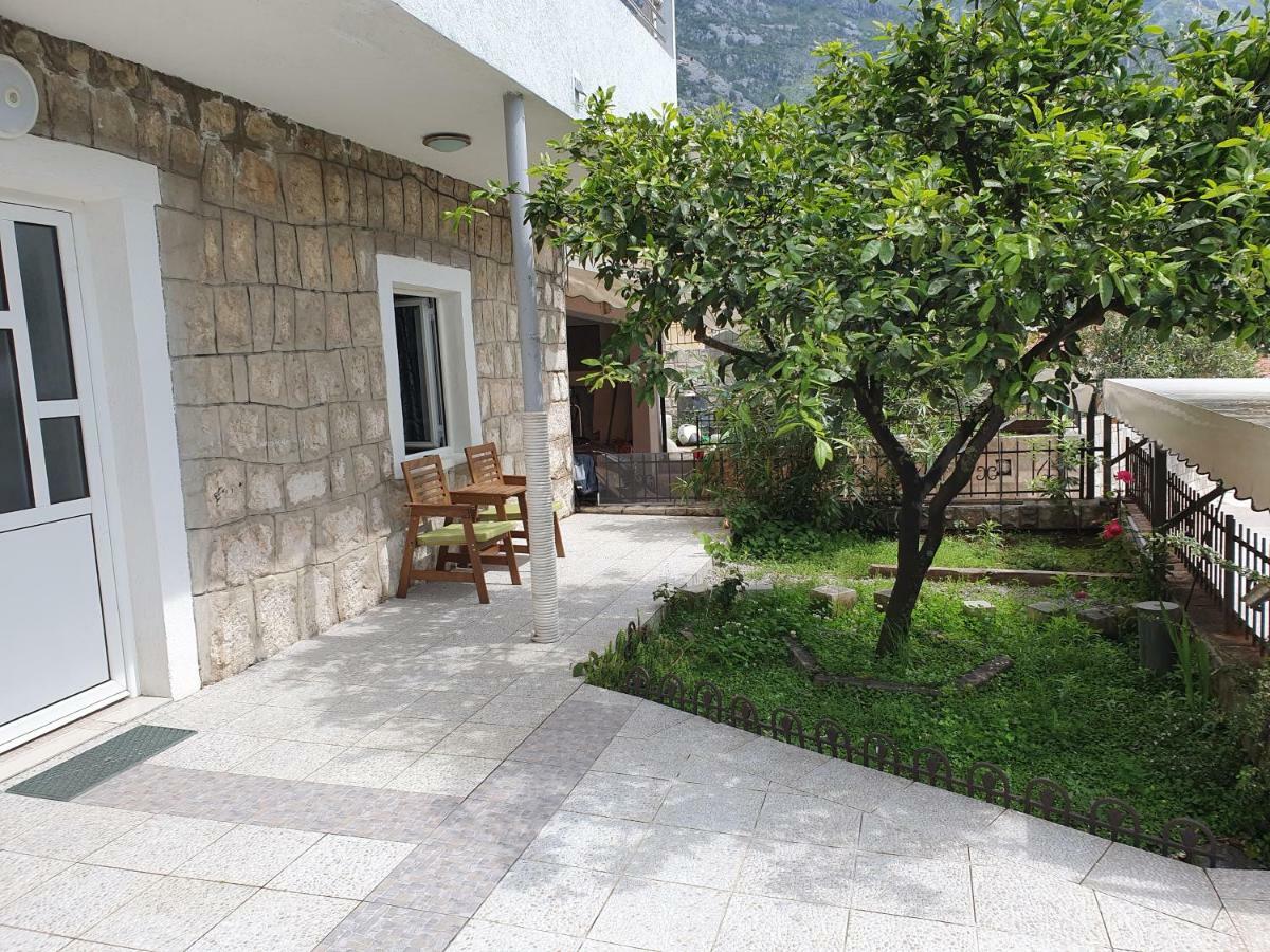 Studio Apartments Ilija โกตอร์ ภายนอก รูปภาพ