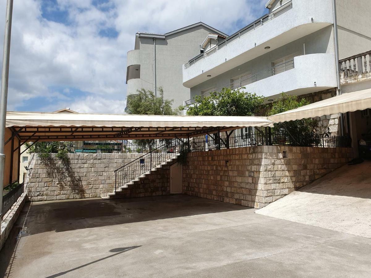 Studio Apartments Ilija โกตอร์ ภายนอก รูปภาพ
